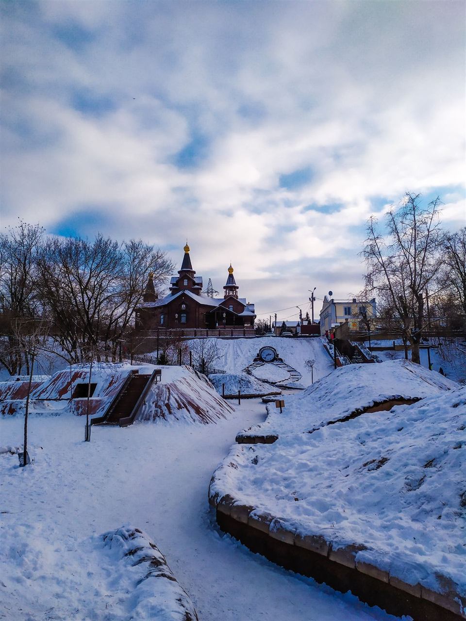 Фото Саржиного Яру: Тіниста доріжка
